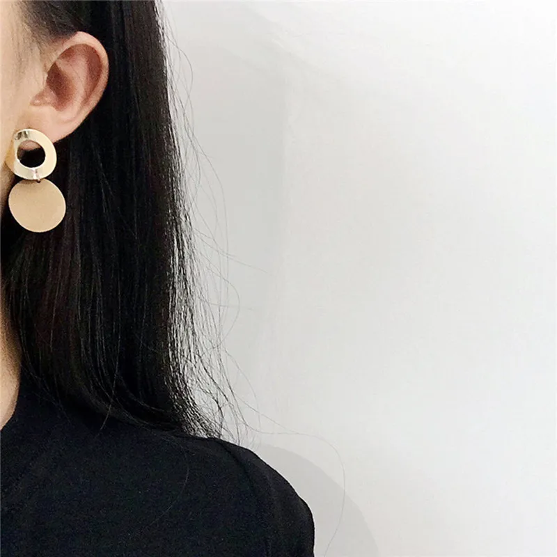 Модные корейские Ретро темпераментные серьги с подвеской полые круглые диском