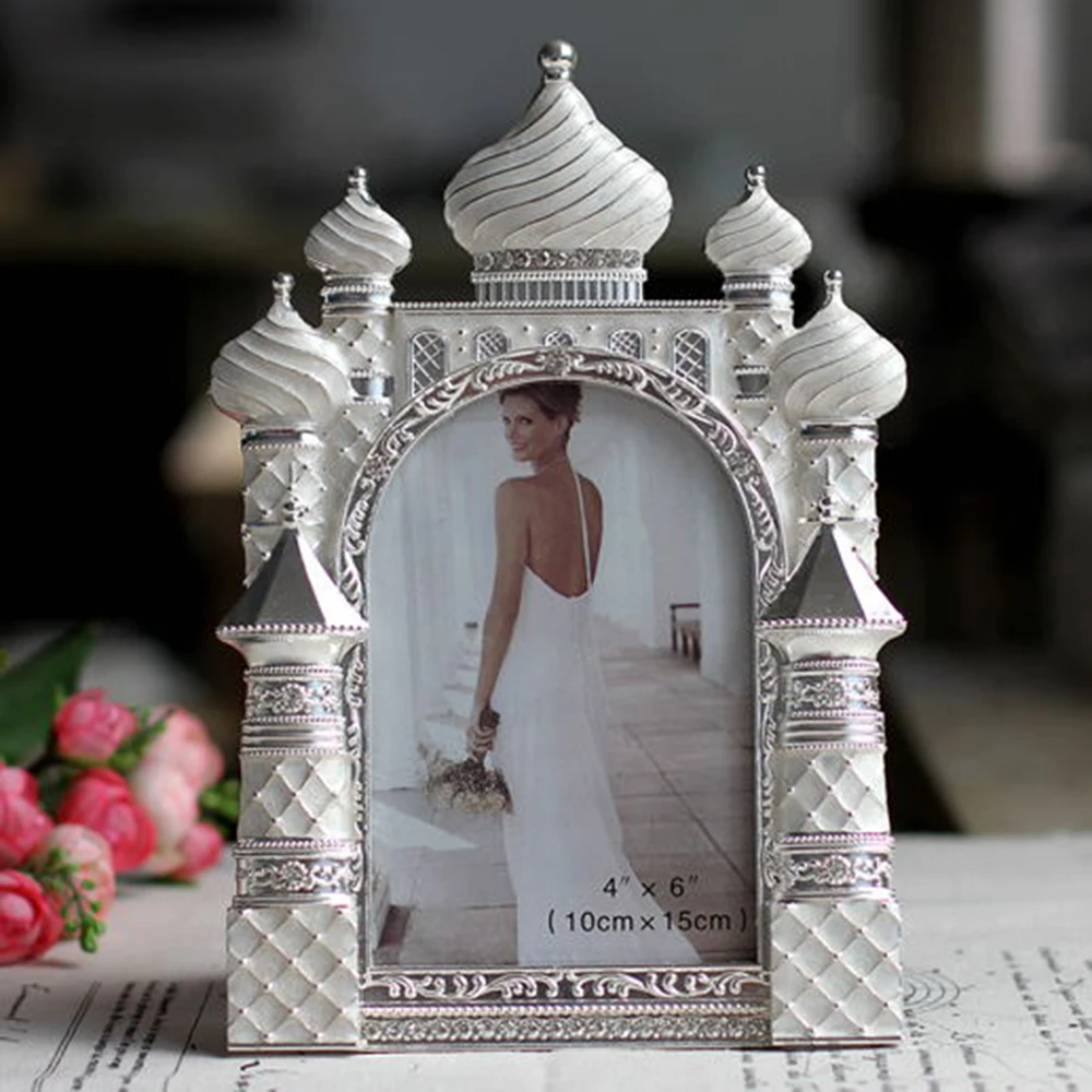 Фоторамка из металлического сплава в виде замка 4x6 серебристая/антикварная