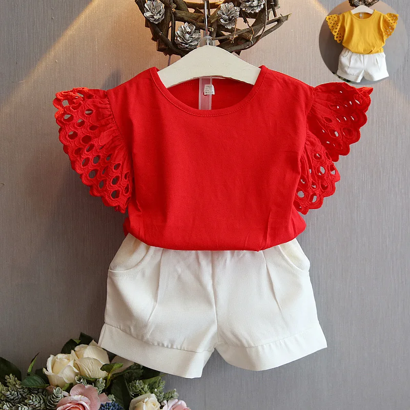 

Girls Suits 2019 New Summer Style Beautiful Floral Flower Sleeve T-shirt White Shorts Children Clothing Suits 2 Pieces Clothes