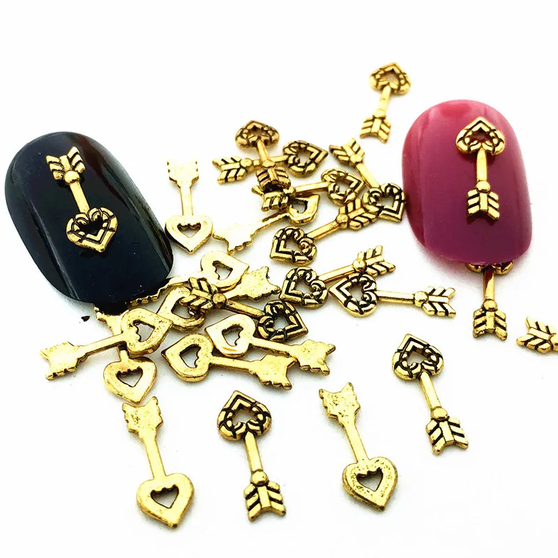 10Pcs/Lot Japan Vintage Style 4x11mm Retro Gold Heart Arrow Metal Alloy Nail Art Decorations 3D Stickers for Manicure | Красота и