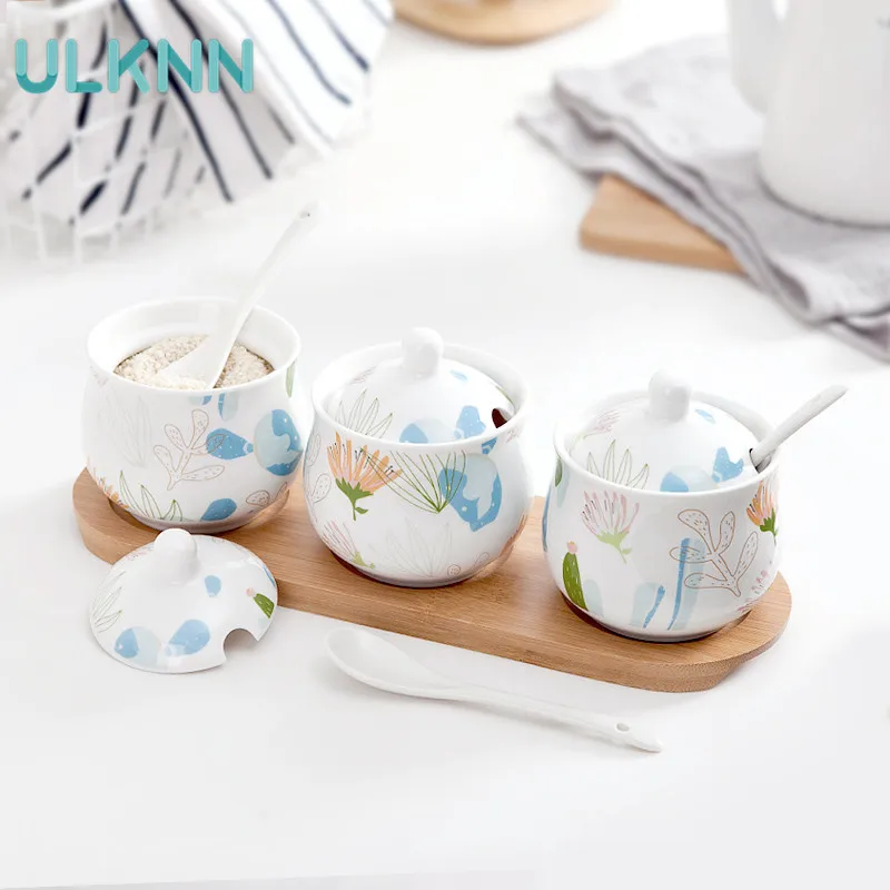 

Японский стиль, керамические банки для хранения, набор кастрюль с бамбуковой тарелкой и ложкой, кухонный чеснок/имбирь, вентилируемый бак д...