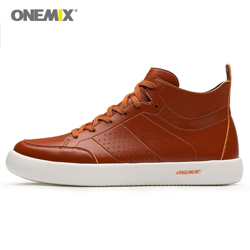 ONEMIX New Men Skateboarding Shoes Classic Black Walking Shoes Outdoor Boys Sports Comfortable Round Toe Lace Up Flat Sneakers