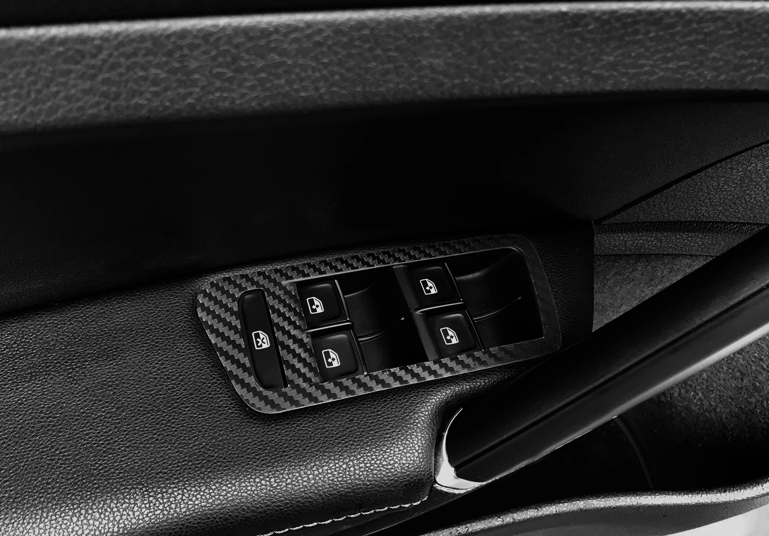 carbon fiber black Автомобильная дверная ручка отделка оконный переключатель панель из углеродного волокна пленка для автомобиля-Стайлинг наклейка для Volkswagen VW Golf 7 MK7 аксессуары - Название цвета: carbon fiber black