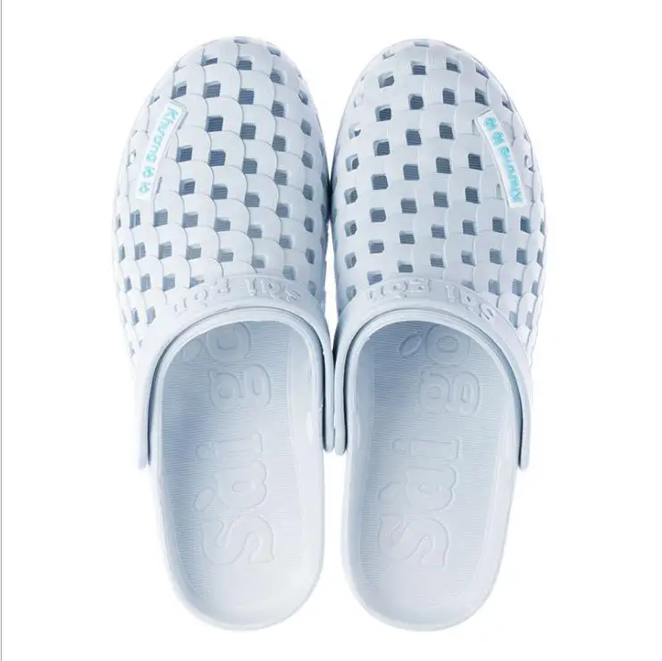 light blue Качественные летние противоскользящие хирургические тапочки на толстой подошве для медсестры; мужские и женские домашние тапочки; обувь для работы в больничной лаборатории - Цвет: light blue
