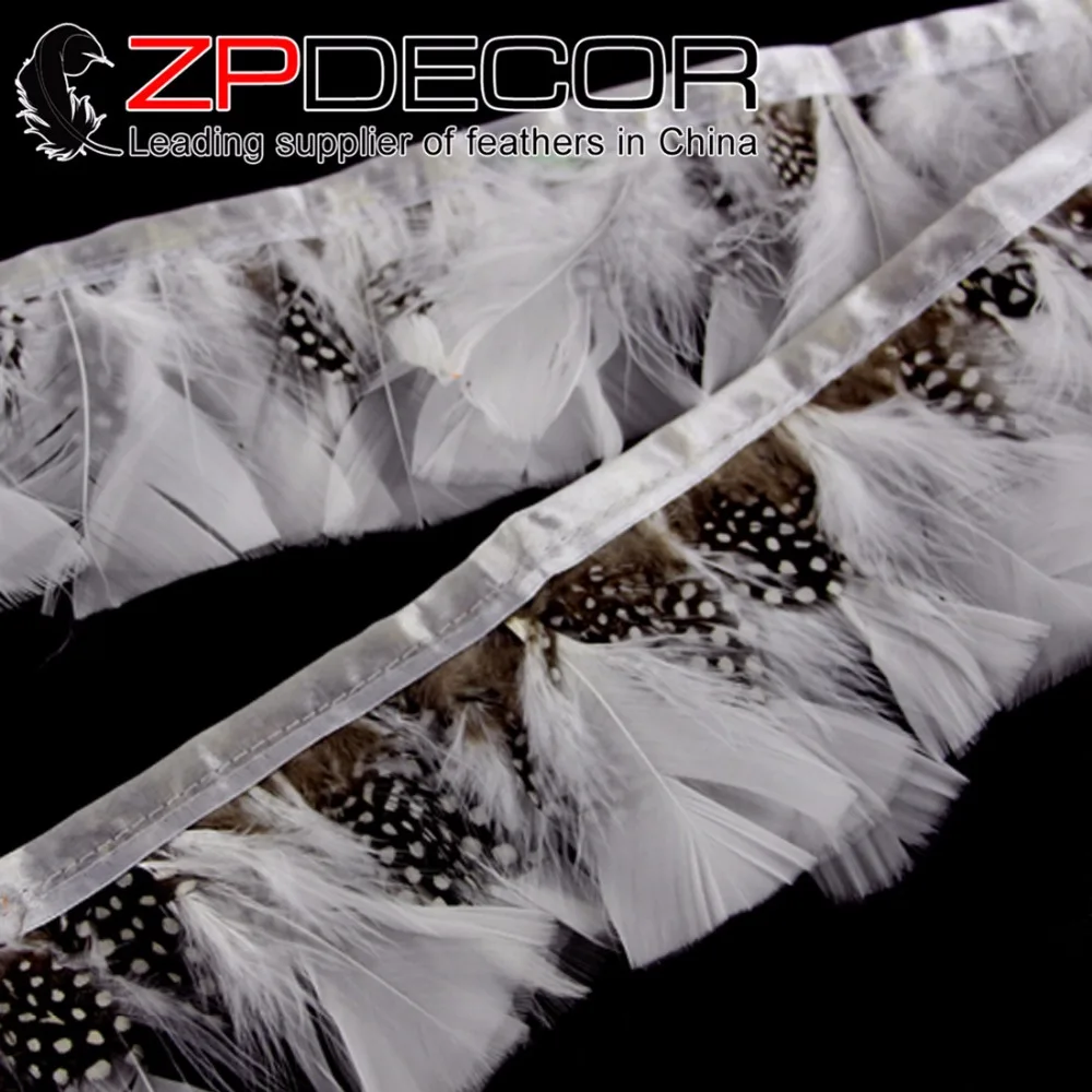 

ZPDECOR 10yards/lot White Bleached Top Quality Turkey T-Base Plumage Featehr Trim With Guinea Feathers