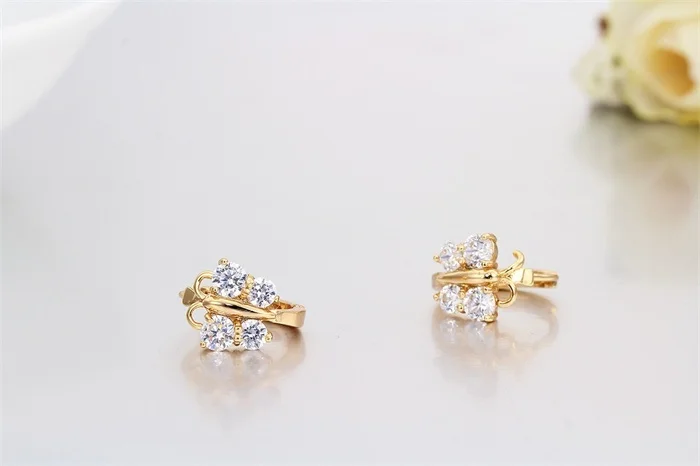 Женские и детские серьги кольца Windshow маленькие с розовыми бабочками из