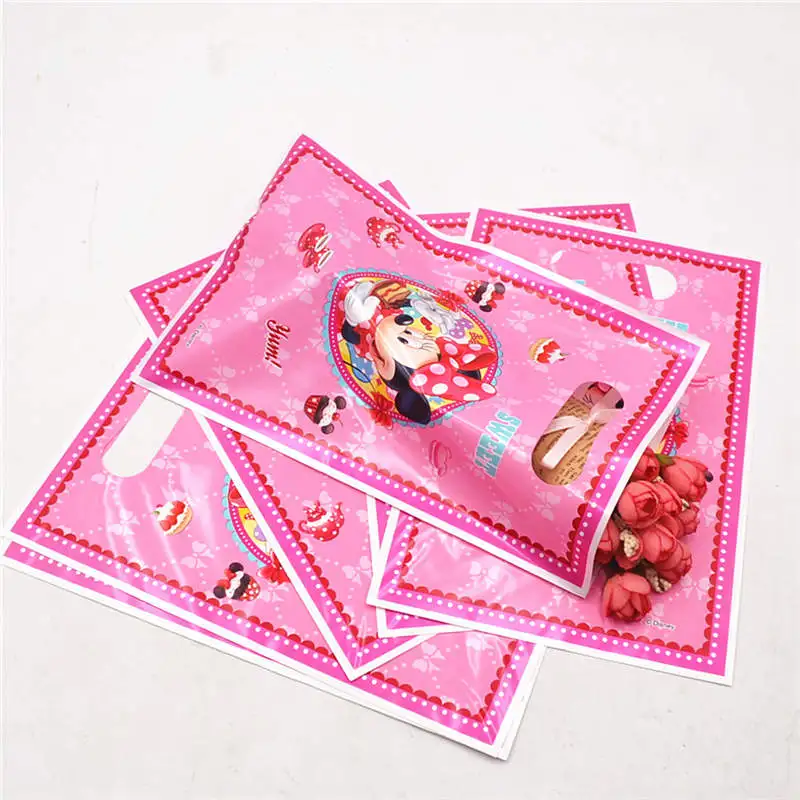 6Pc Gift Bag Минни Маус Детские сувениры тематическая вечеринка на день рождения украшения Соломинки тарелки чашка скатерть и флаги нож вилка ложка вечерние принадлежности - Цвет: 6Pc Gift Bag