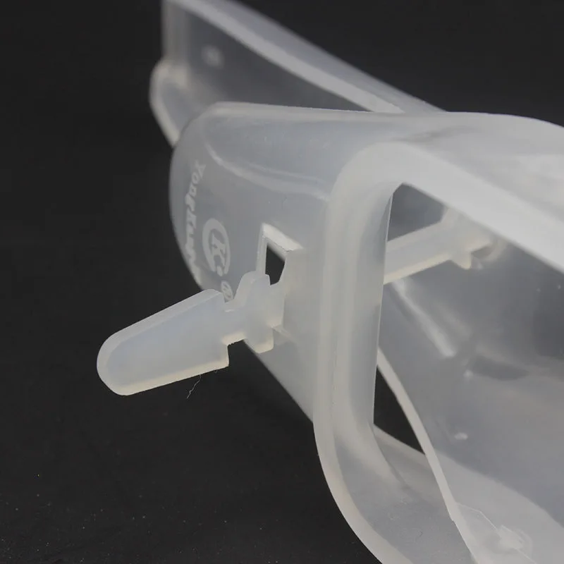 Одна штука прозрачного пластикового расширителя влагалища для взрослых гениталий и анального и вагинального дилататора колпоскопического зеркала медицинской женской гигиены.