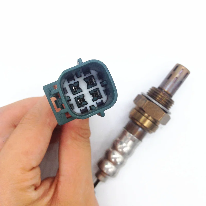 

Car Parts & Accessories OE#: 15525 O2 Sensor 4 Wire Lambda Probe Oxygen Sensor for NISSAN Wire Connectors Oxygen Sensor Lambda