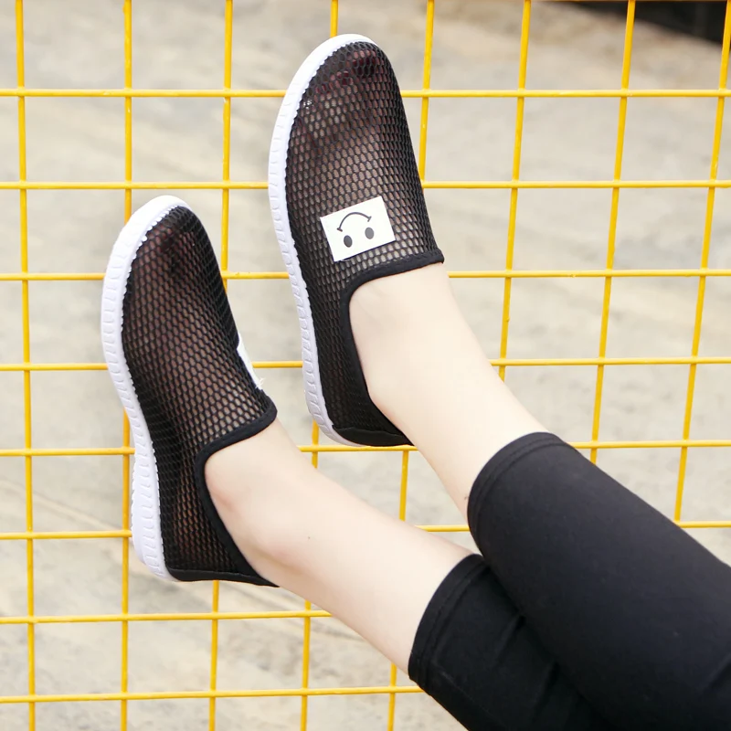 Женские кроссовки на плоской подошве CYOSO черные дышащие сетчатые для лета 2019 |