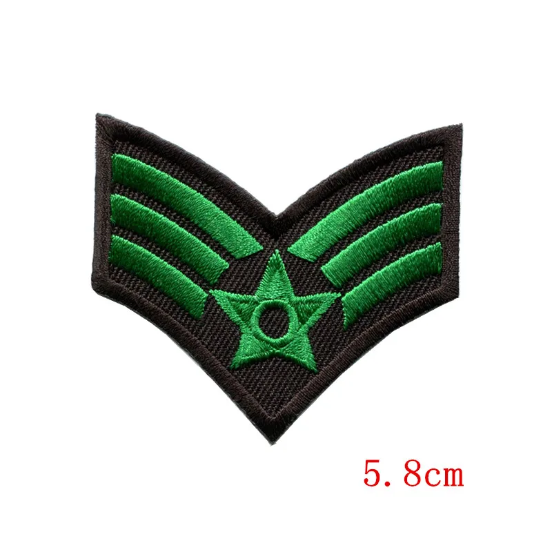 Новые нашивки с вышивкой зелеными красными желтыми серебряными военными