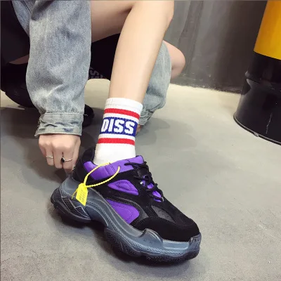 Кроссовки женские на плоской платформе роскошные повседневные дышащие со