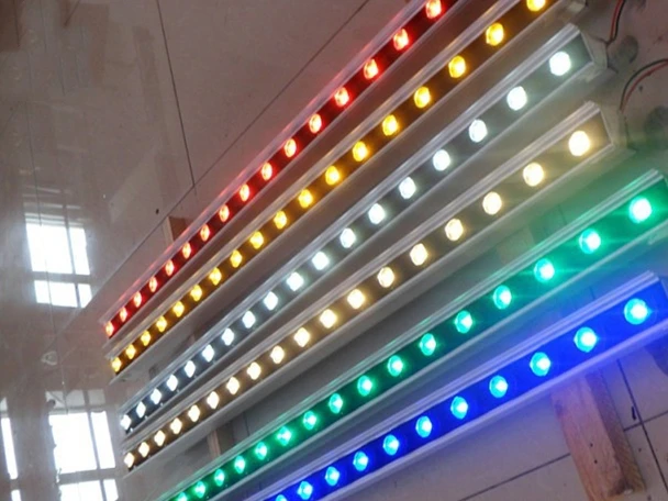 Настенная шайба 36 Вт rgb ip65 dmx Epistar 120-140lm/led L1000mm* W51mm* H58mm