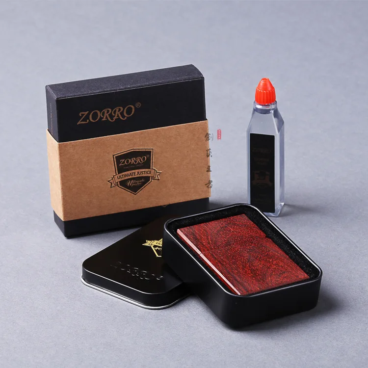 Индийское лобовое Красное сандаловое дерево Зажигалка старое красное