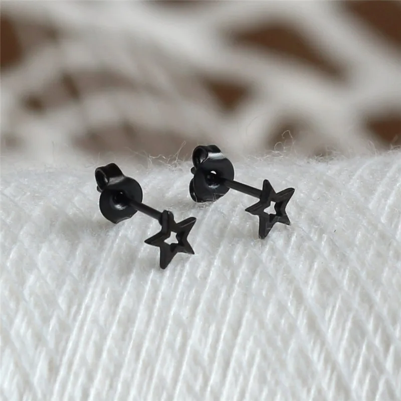 Титановые черные серьги-гвоздики в форме звезды модель 316L из нержавеющей стали