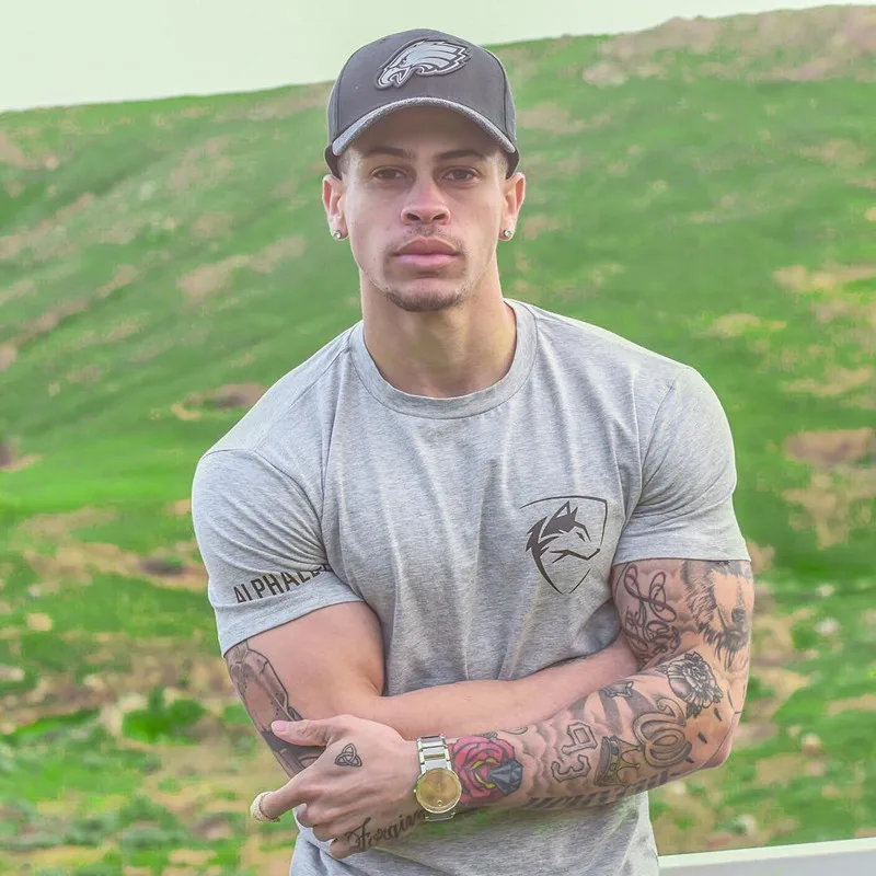 Мужские футболки Alphalete Gyms Фитнес Бодибилдинг тонкая футболка мужская с коротким