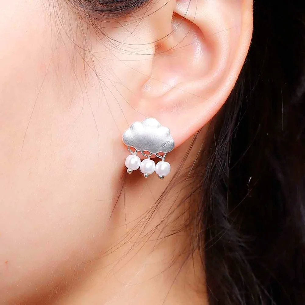 Серьги гвоздики DoreenBeads в форме дождливого облака серебряный цвет золотой белый