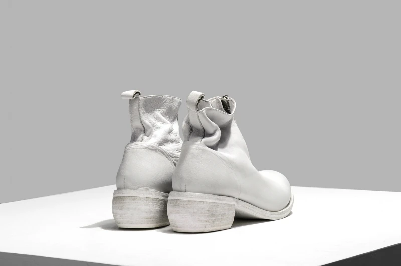 Vintage Genuine Leather Zip Boots Men Round Toe Ankle Riding Boots Luxury Brand Men Casual Shoes White High Top Sneakers 38-44