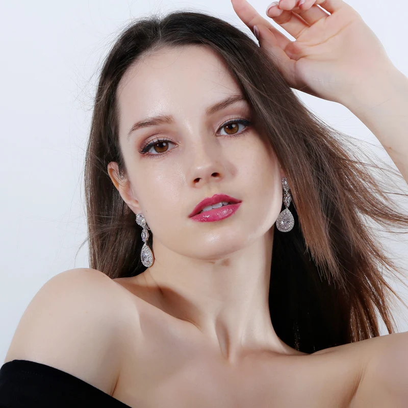 Классические длинные женские серьги капельки Pera без проколов ювелирные изделия