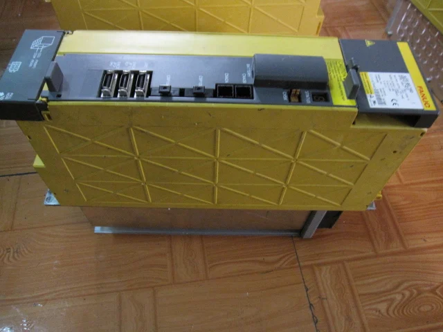 Б/у 100% протестированный оригинальный Сервоусилитель FANUC|amplifiers|amplifier aamplifier 100 |