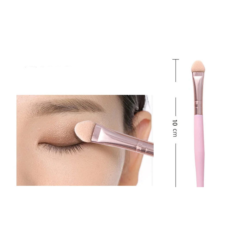 Набор из 5 профессиональных кистей для путешествий включает в себя румяна губку