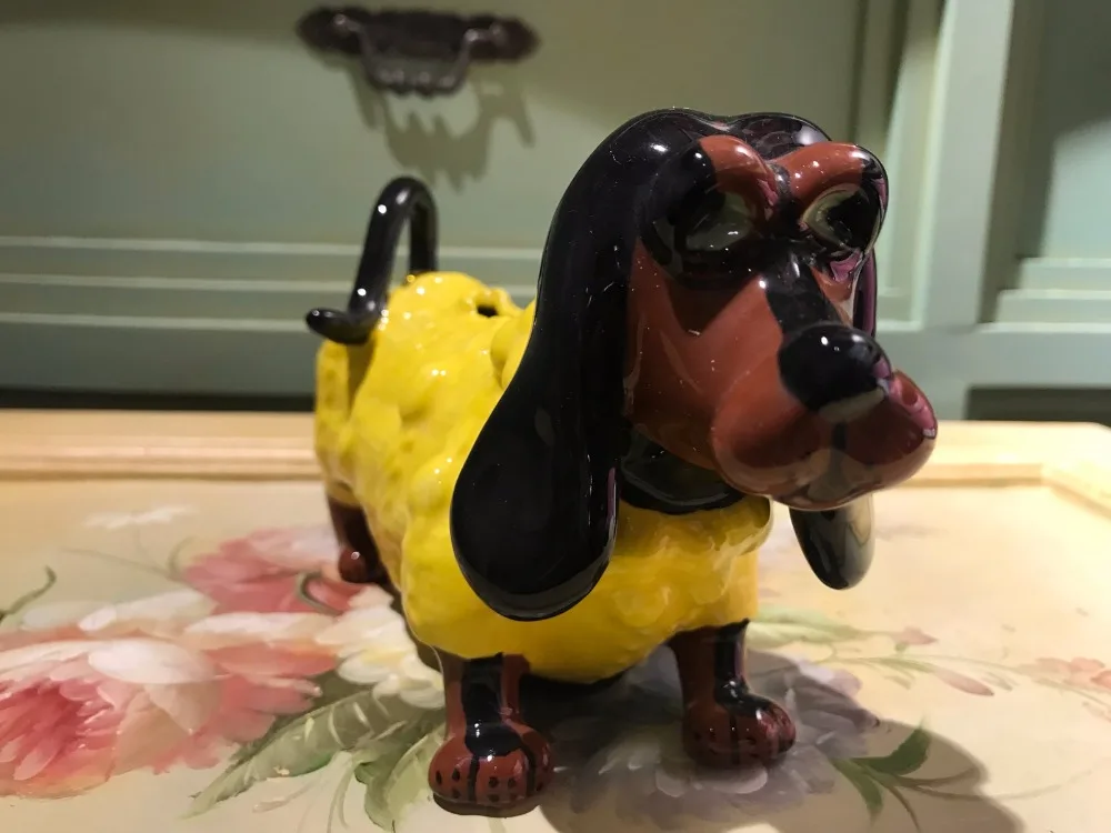 

Американский ручная роспись керамический свитер такса Moneybox домашних животных собака декоративное украшение Гостиная орнамент