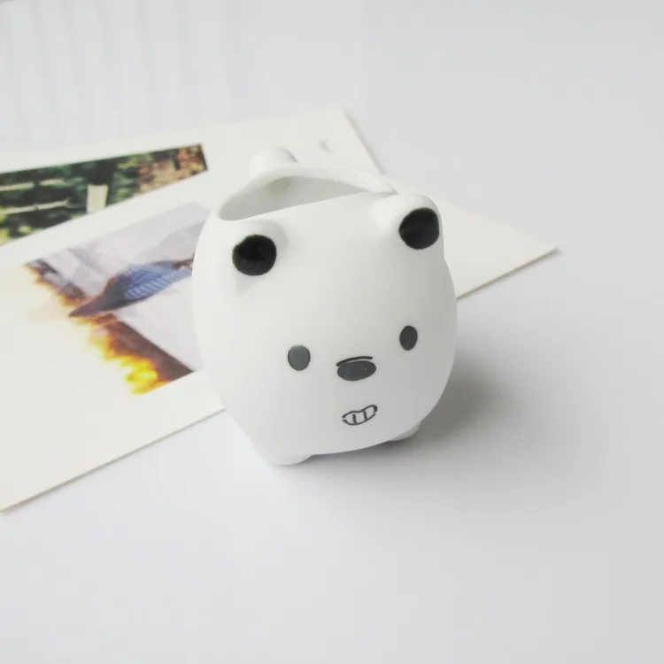 Cartoon Cute Bear Succulent Flower Pots Hot Sale Mini Planter Bonsai Decor Balcony Small Garden Wall Planter Desktop Office Home - Цвет: bad bear white