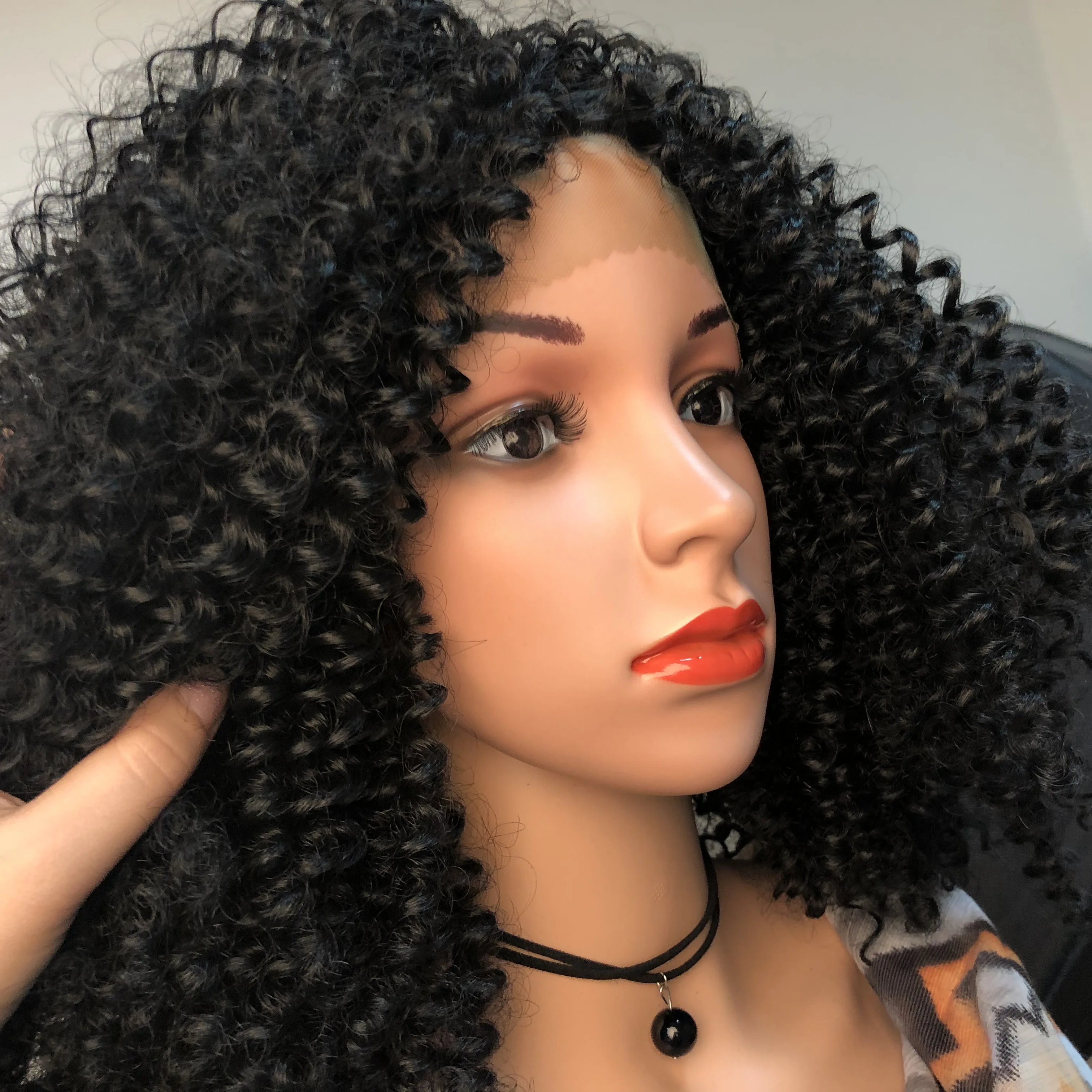 Кудрявый вьющийся парик Hair Expo City синтетические волосы короткие передние парики