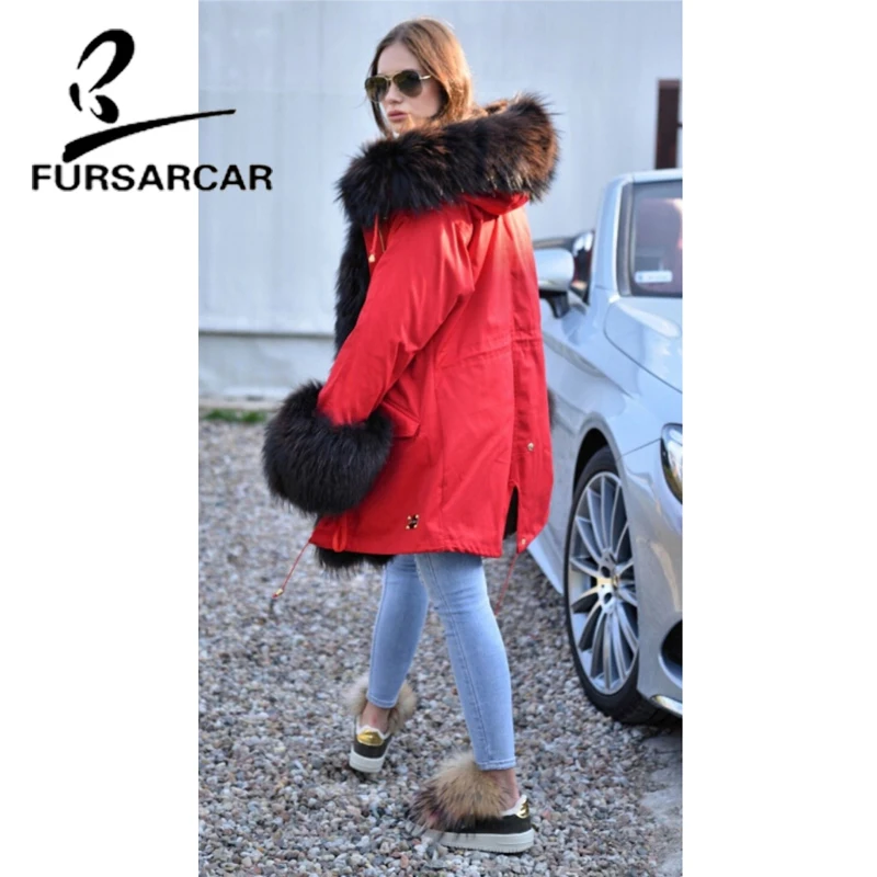 Новая стильная женская шуба FURSARCAR с отделкой из натурального меха енота на