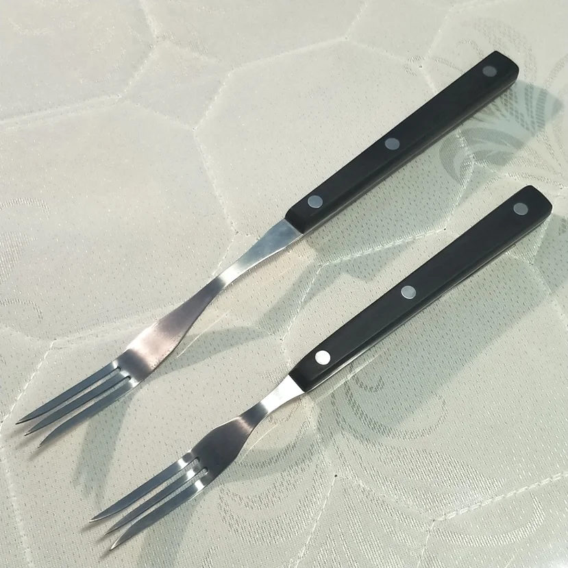 Вилка для мяса из нержавеющей стали с тремя зубцами и деревянной - Цена: 500,73 руб.