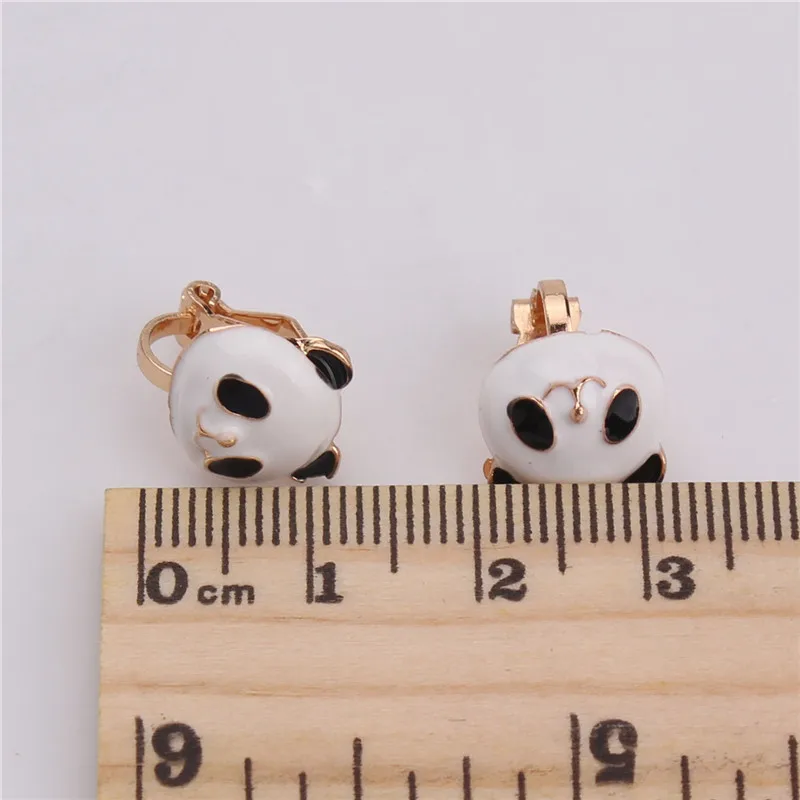 Серьги-клипсы Koear в стиле ретро белого цвета | Украшения и аксессуары