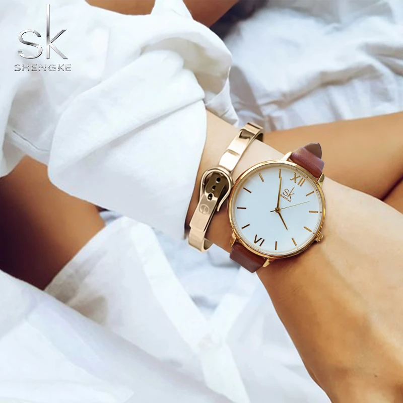 Shengke Брендовые женские часы простые кожаные Наручные часы женские золотые роскошные часы с циферблатом Mixmatch Relogio Feminino коричневые кожаные от AliExpress WW