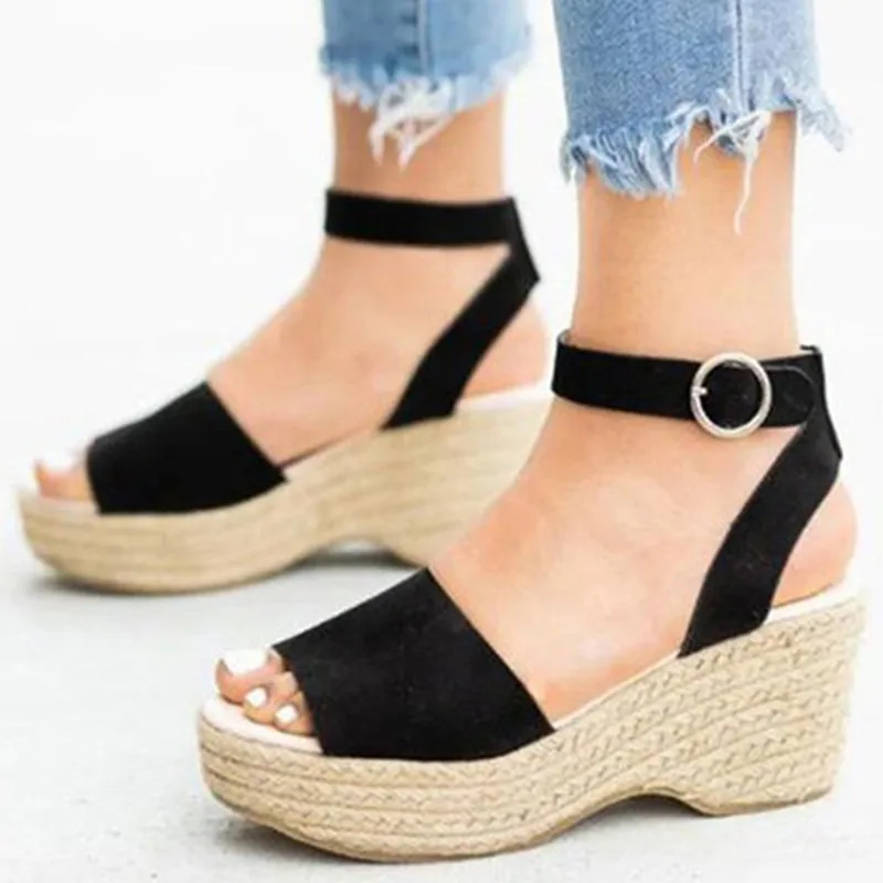 Женские сандалии льняные флоковые с пряжкой и ремнем на танкетке увеличивающие