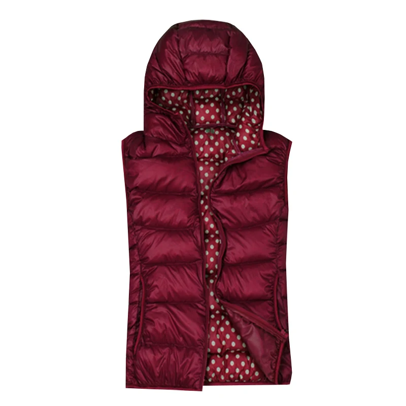 Женская куртка без рукавов ультра светильник на белом утином пуху осень и зиму