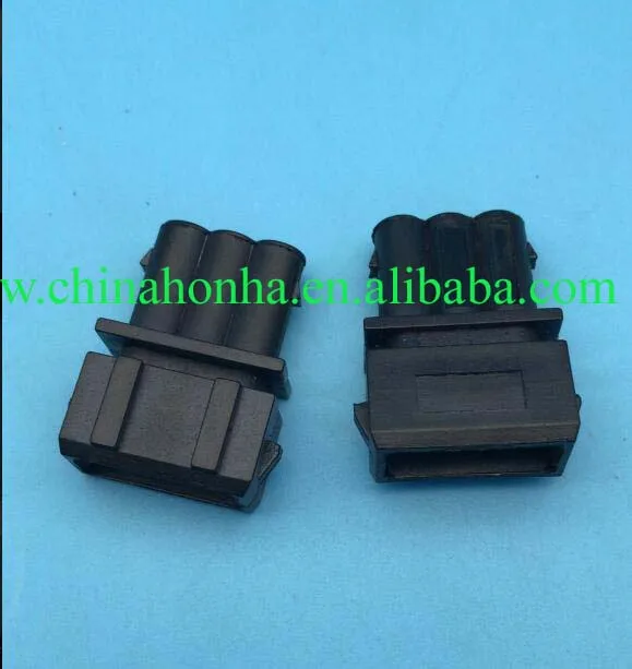 

Free shipping 5pcs 3pin waterproof housing plug 357 972 763 wiring harness electric cable connector 357972763
