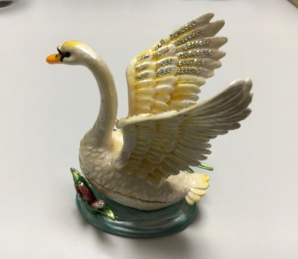 Swans Enameled Jewelry Trinket Box Crystal Swan Trinket Vintage Swans Gift Crafts Jewelry Box 9.5*9.8 CM