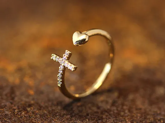 Новейшие перечисленные золото/серебро Открытое сердце стрелы крест кольцо