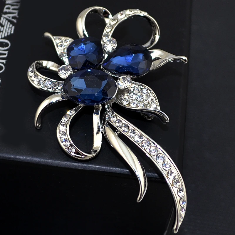 Женская Брошь В Виде Цветка с кристаллами серебристого цвета| |