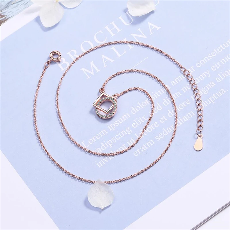 Ожерелье женское с цирконом изысканное милое ожерелье серебряного цвета