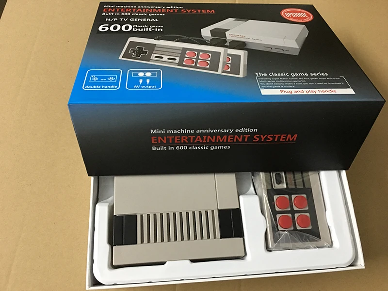 100 шт. мини ТВ Ручной игровой консоли для игр nes встроенный 600 с двойной геймпад PAL и