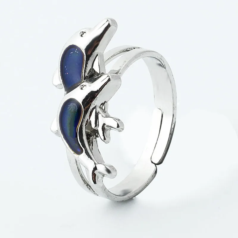 серебро и медь. кольцо настроения. украшения из своего серебра. чернели украшения. бижутерия под серебро поцарапалась.