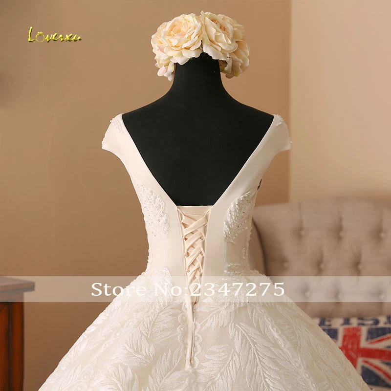 

Loverxu Vestido De Noiva V Neck Lace Ball Gown Wedding Dresses 2020 Cap Sleeve Embroidery Beaded Vintage Bridal Gown Plus Size