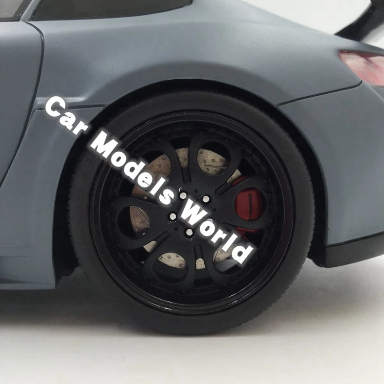 Полимерная модель автомобиля для GT Spirit FAB Design Areion(серый) 1:18+ маленький подарок