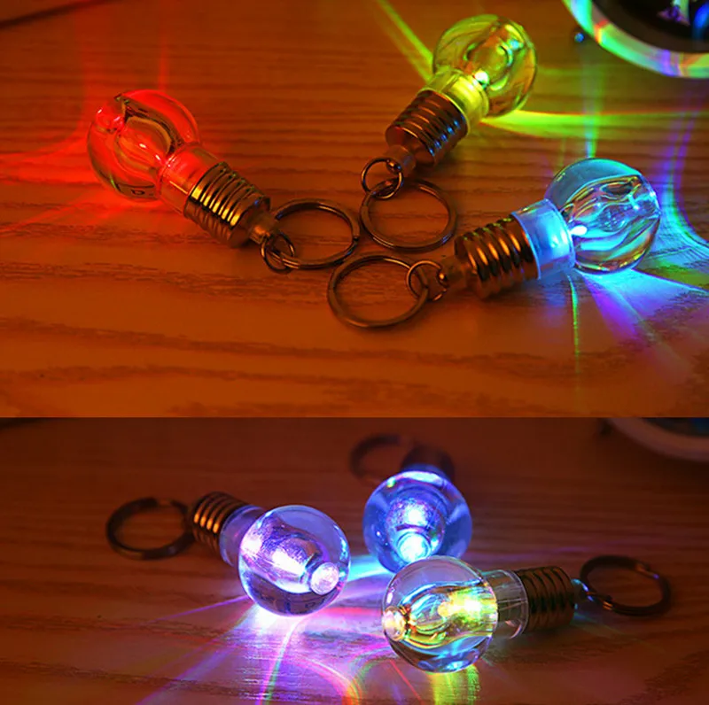Брелок со светодиодной лампой кольца для ключей подсветкой радужного цвета