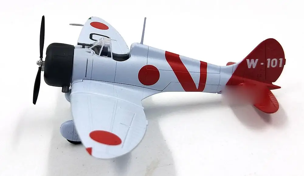 Япония A5M2 1/72 самолет законченный легкая модель без литья под давлением| |
