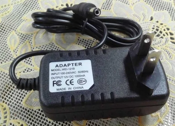 

UK, AU, EU, US plug power adaptor 110v - 240v input DC 12V 2A power supply for CCTV cameras and IR Illuminators