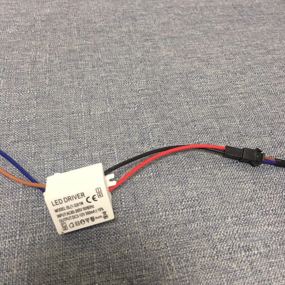 DC12v задающий сигнал светодиодный прожектор Потолочные светильники Бесплатная cree