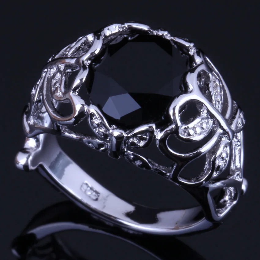 

Superior Round Black Cubic Zirconia Silver Plated Ring V0446