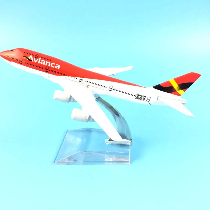 Бесплатная доставка 16 см модель самолета AVIANCA Колумбия B747 металлический сплав