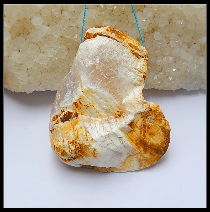 

Sale 1Pcs Drusy Quartz Fashion Necklace Pendant 45x37x13mm 25.1g